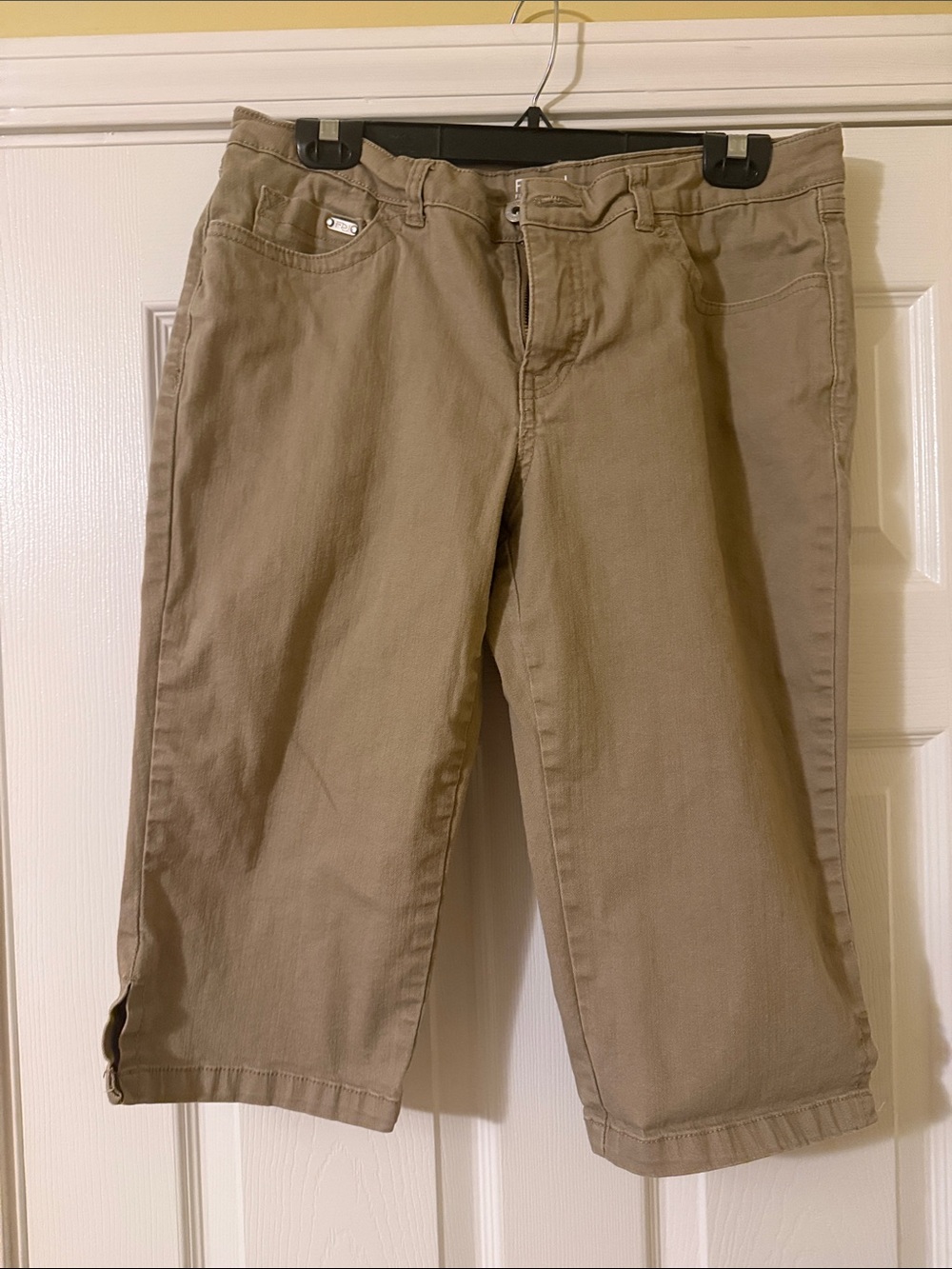 Women’s Tan Jean Shorts - Classic Casual Bermuda